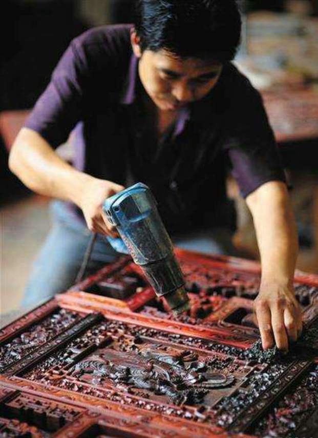 红木家具打蜡,上漆,光身三大工艺优劣比较